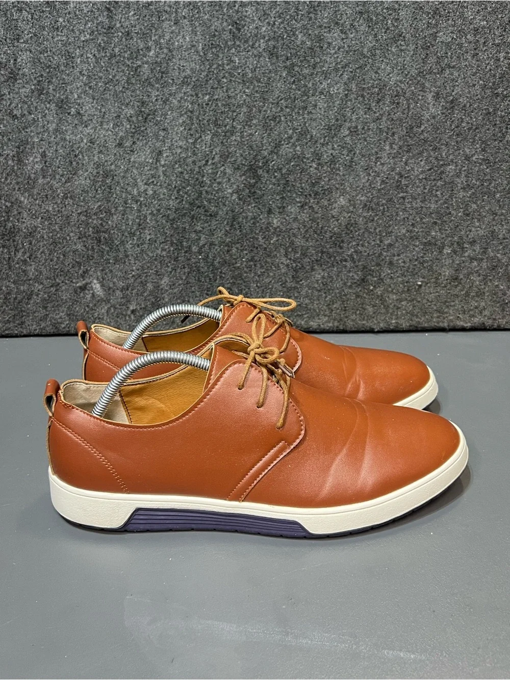 Konhill Men's Casual Oxford Shoes Size 9.5/10 (measured)